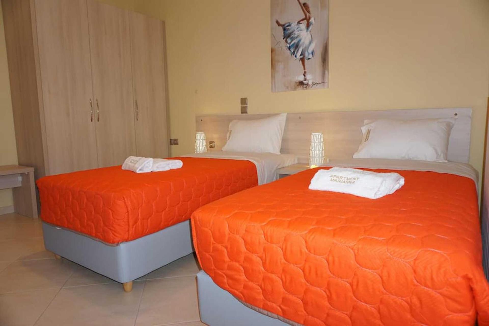 Luxury Apartments Marianna Neos Marmaras Esterno foto