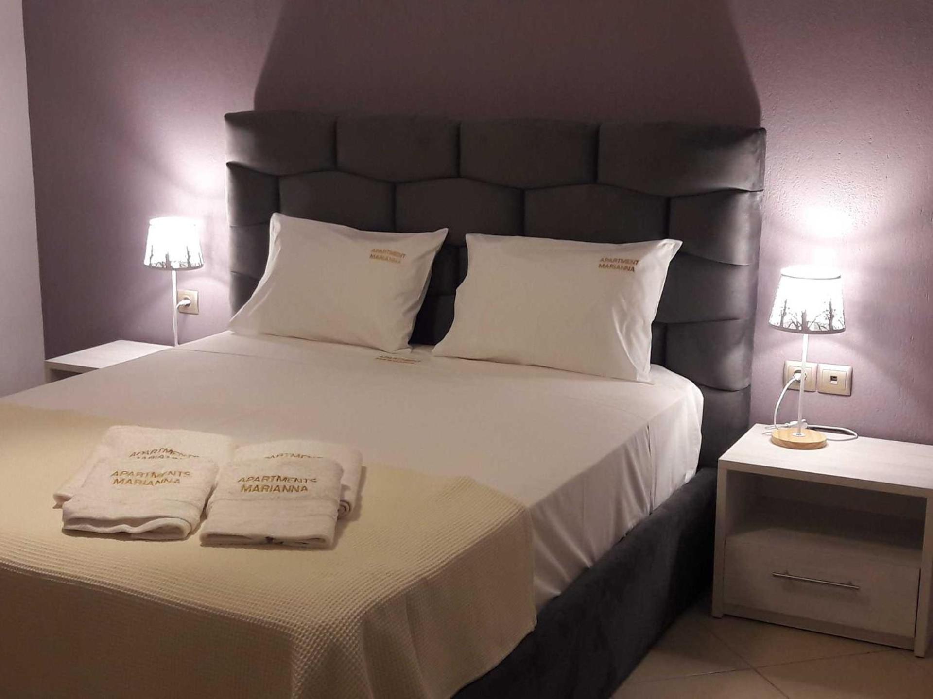 Luxury Apartments Marianna Neos Marmaras Esterno foto