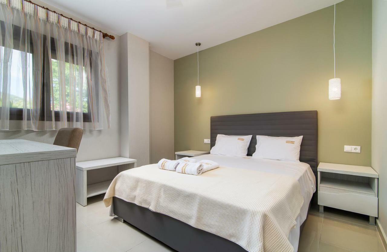 Luxury Apartments Marianna Neos Marmaras Esterno foto