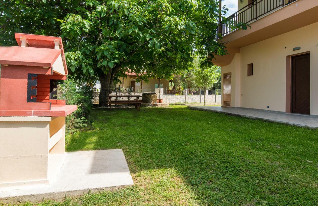 Luxury Apartments Marianna Neos Marmaras Esterno foto