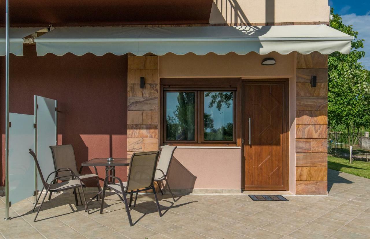 Luxury Apartments Marianna Neos Marmaras Esterno foto